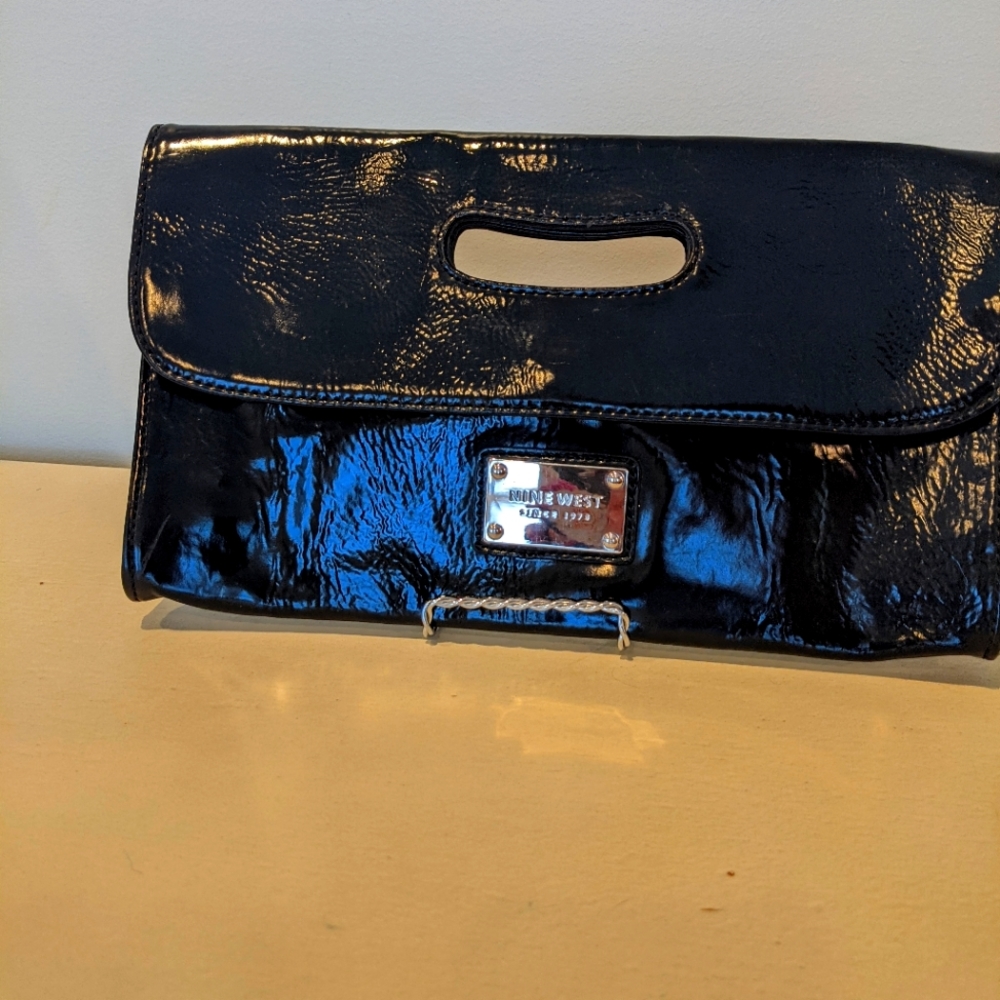 Nine west envelope clutch